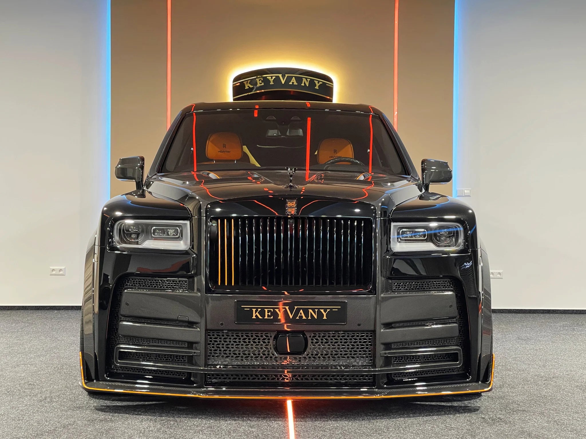 KEYVANY HAYULA Rolls Royce Cullinan Carbon Fibre Bodykit