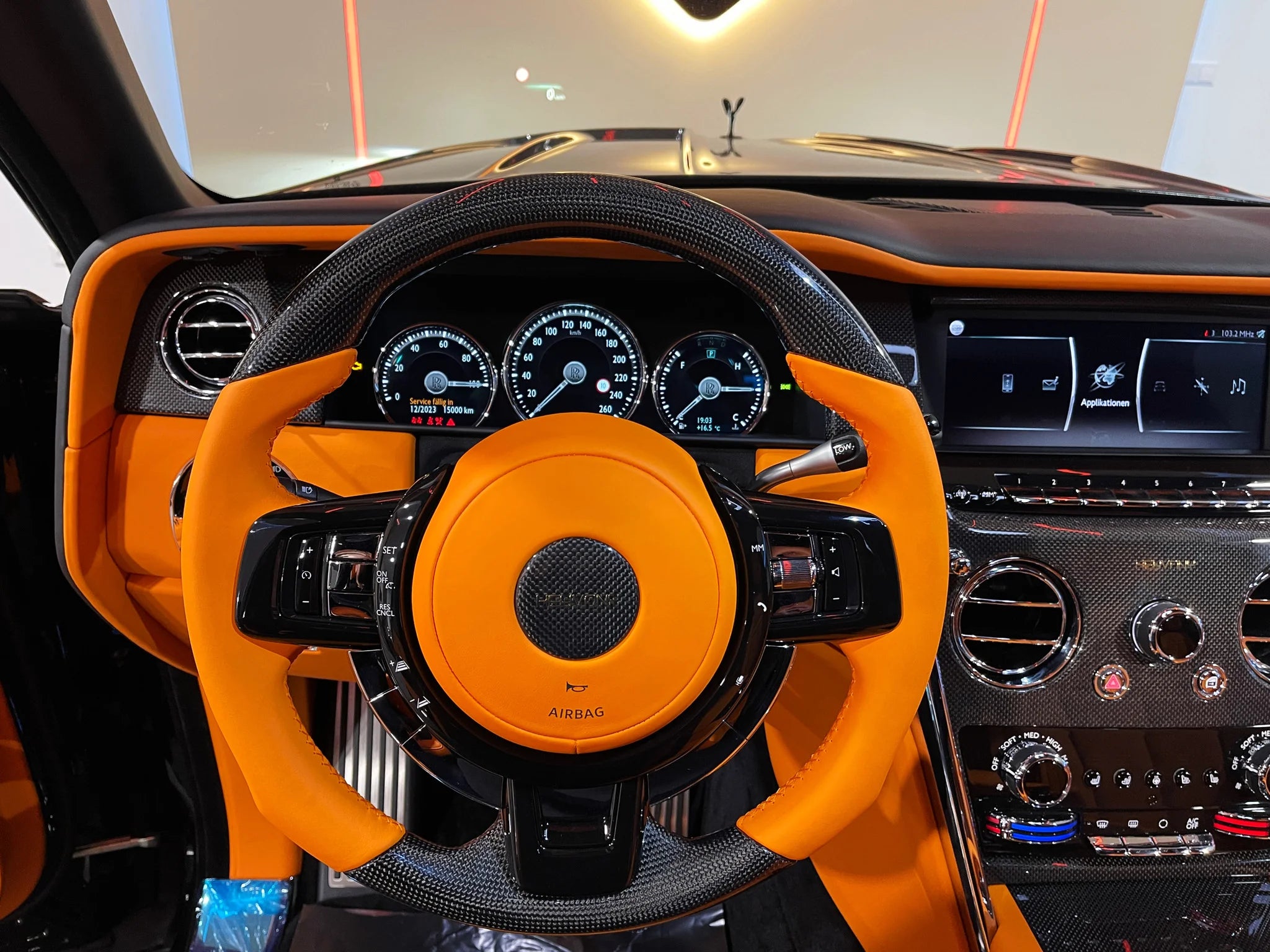 KEYVANY HAYULA Rolls Royce Cullinan Carbon Fibre Bodykit