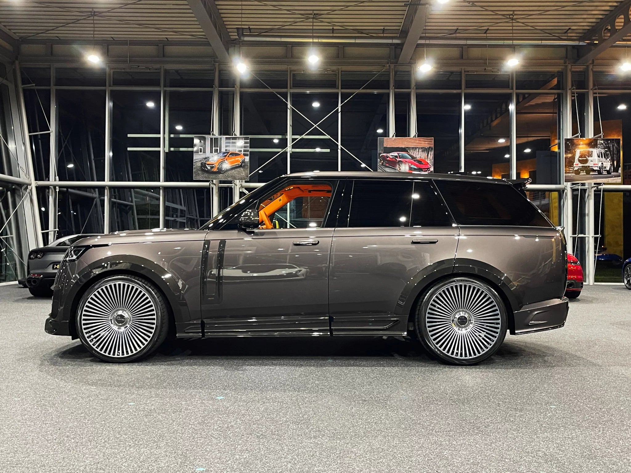 KEYVANY Range Rover (P530)