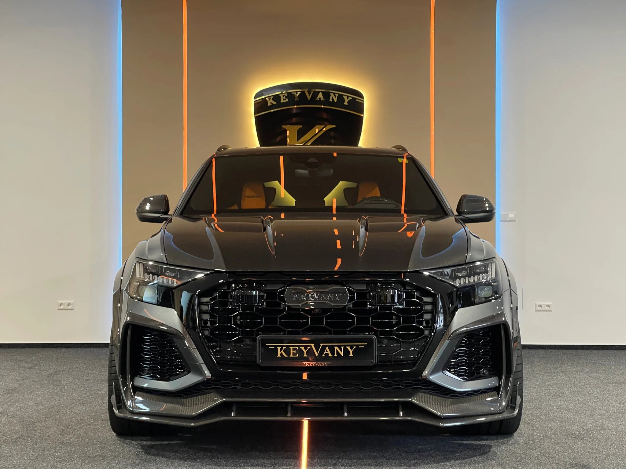 KEYVANY Audi RSQ8