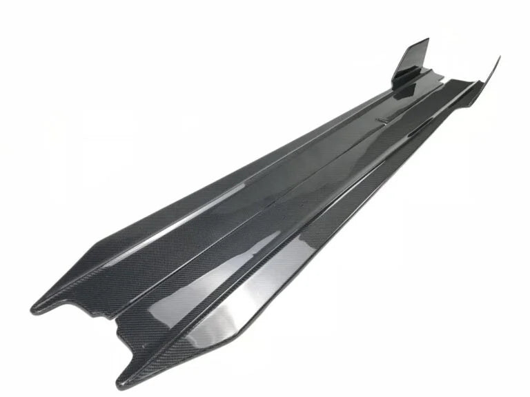 KP Lamborghini Huracan Pre Preg Carbon Fibre V Style Side Skirt Extension