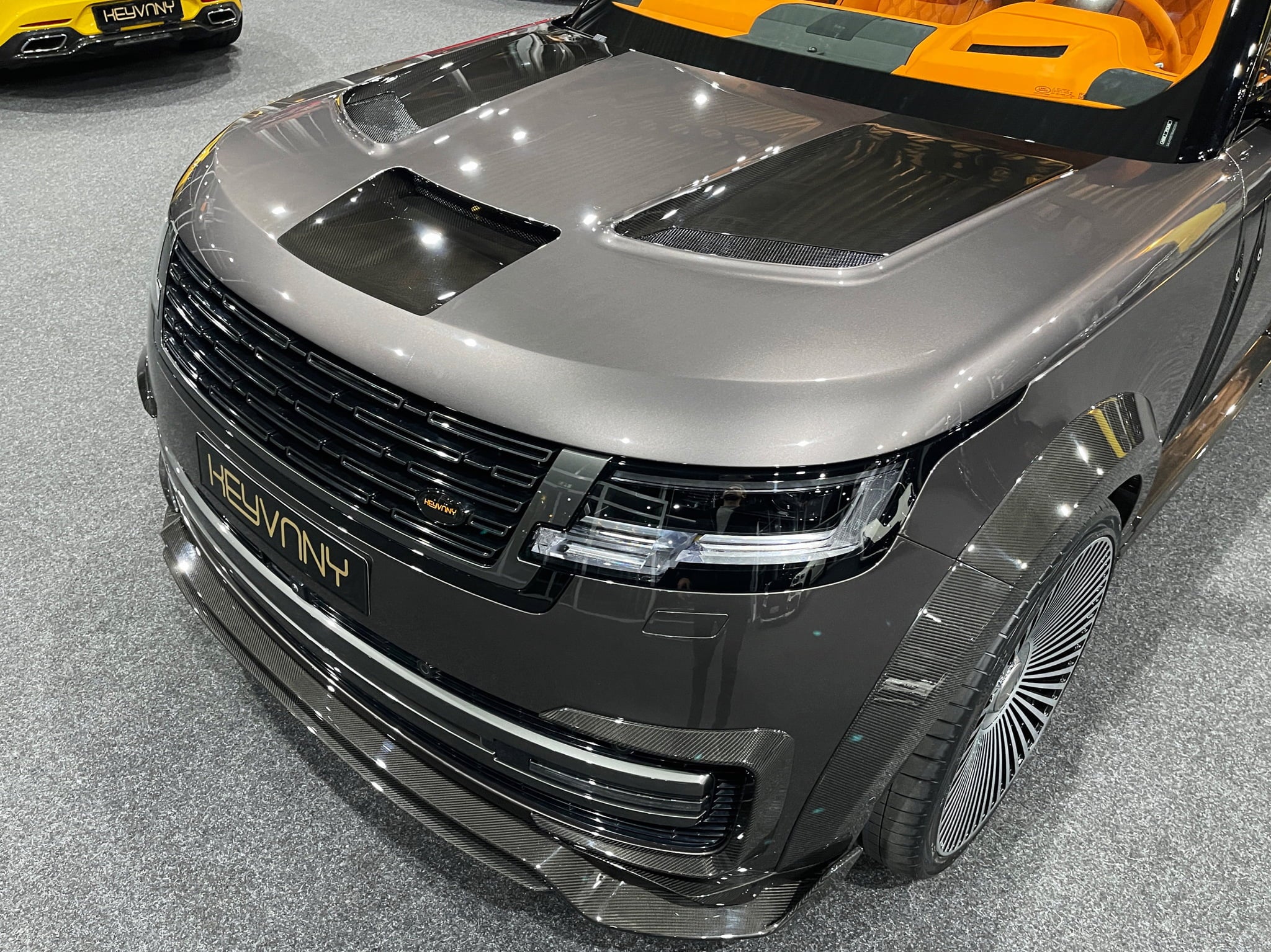 KEYVANY Range Rover (P530)