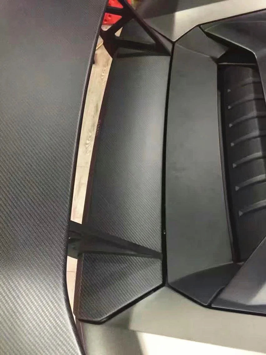 KP Lamborghini Huracan Pre Preg Carbon Fibre V Style Rear Spoiler Base
