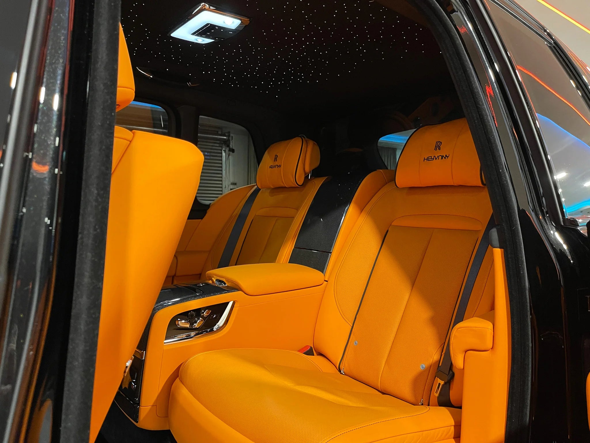 KEYVANY HAYULA Rolls Royce Cullinan Carbon Fibre Bodykit