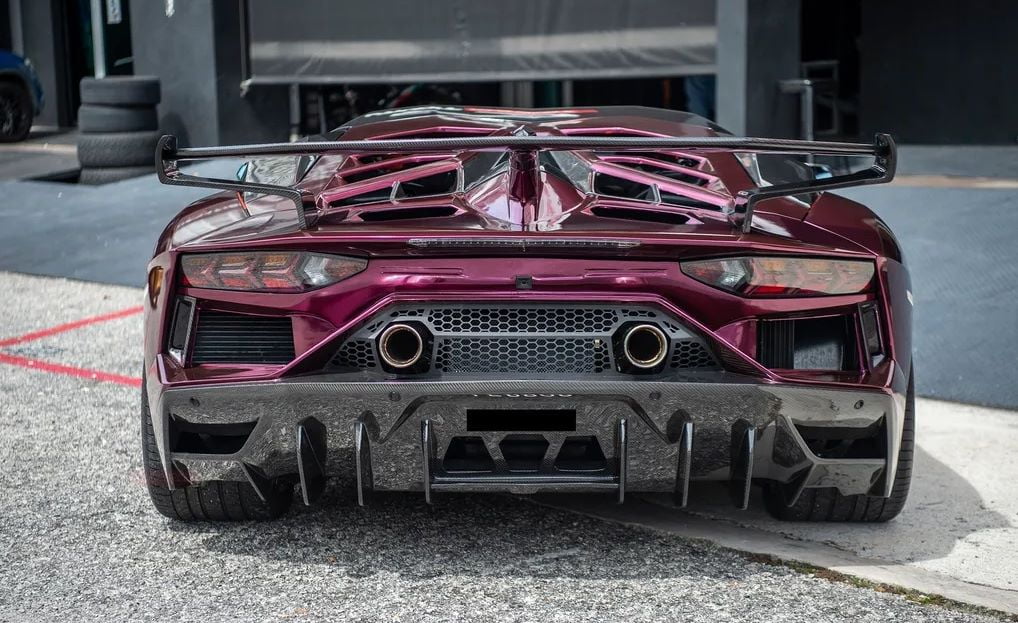 KP Lamborghini Aventador Pre Preg Carbon Fibre SVJ Conversion Bodykit