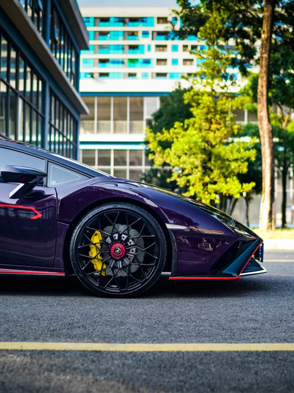 KP Lamborghini Huracan Pre Preg Carbon Fibre STO Conversion