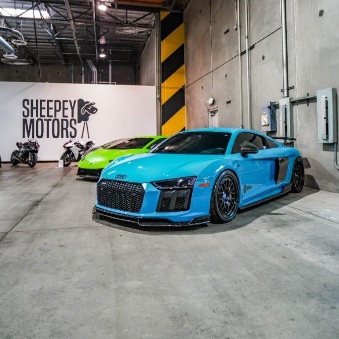 1016 INDUSTRIES AUDI R8 V10 Side Skirts