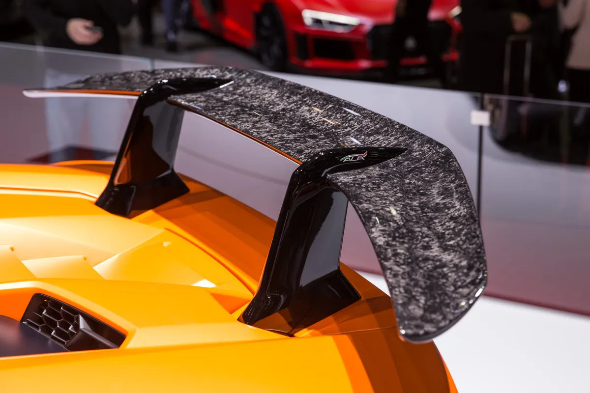 KP Lamborghini Huracan Pre Preg Carbon Fibre Performante Style Rear Wing & Base