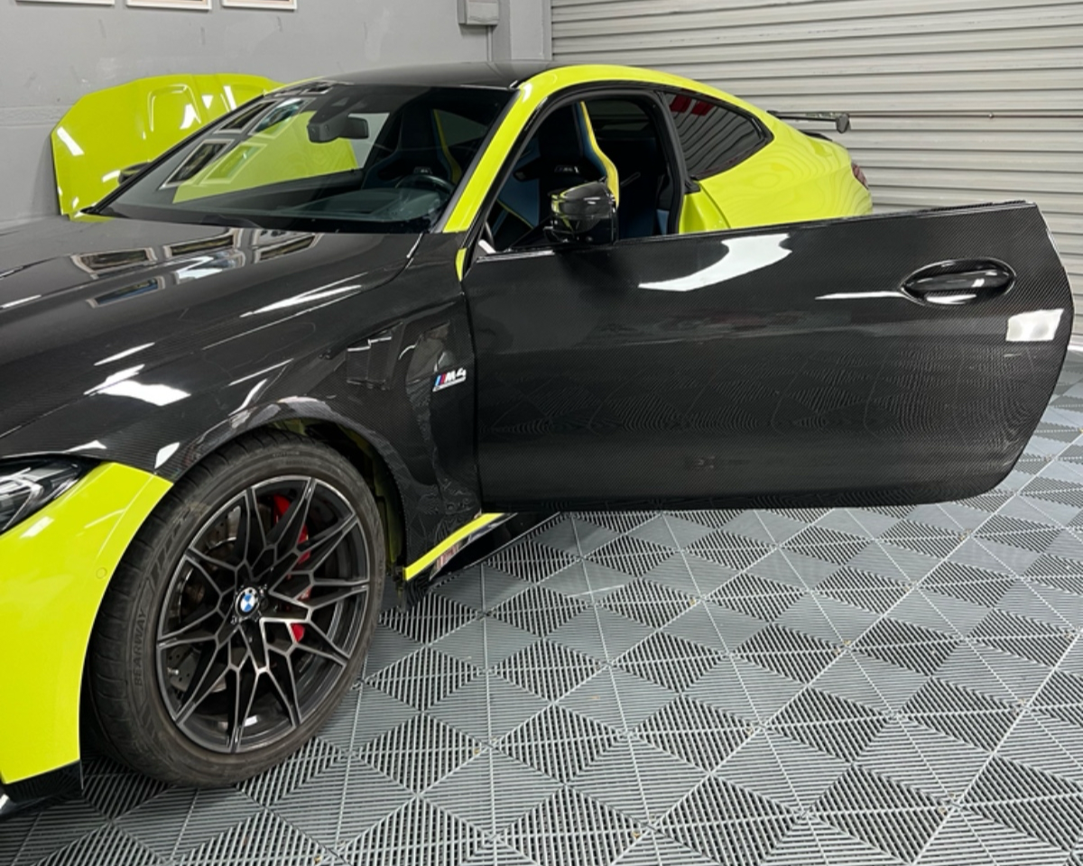 KP BMW M4 G82/83/G22/G23 PRE PREG DRY CARBON FIBRE DOORS