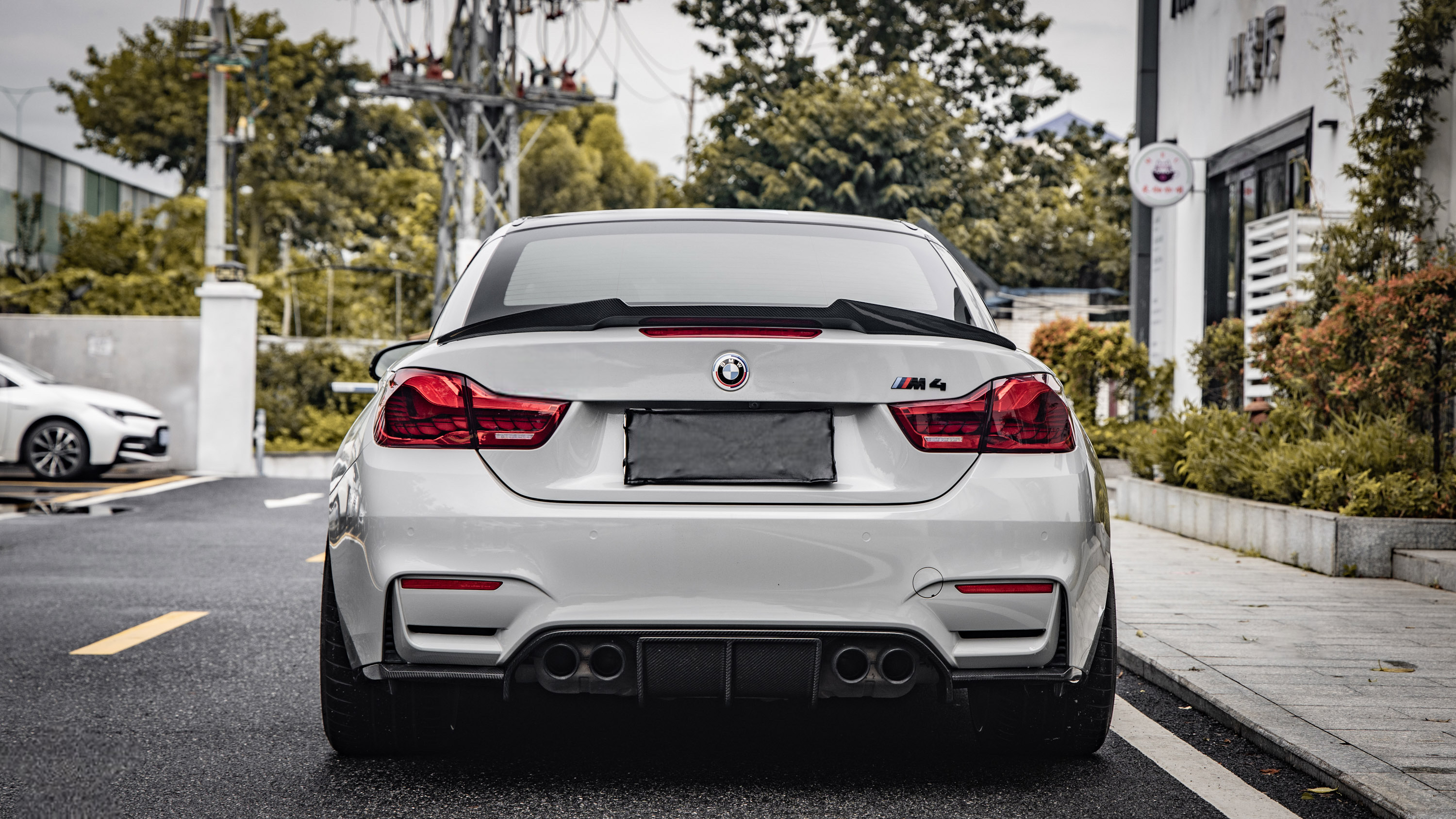 KP BMW M4 F82 Pre Preg Carbon Fibre M4 Style Boot Spoiler