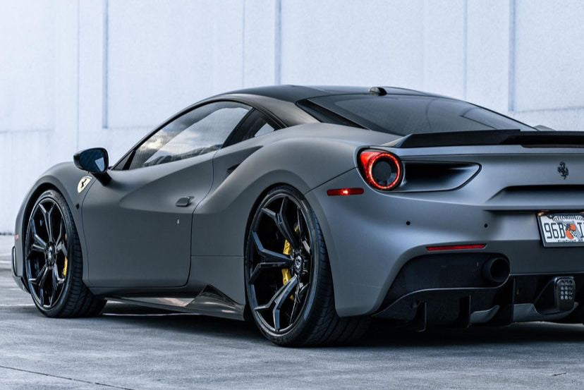 1016 INDUSTRIES FERRARI 488 Carbon Fibre Rear Upper Diffuser