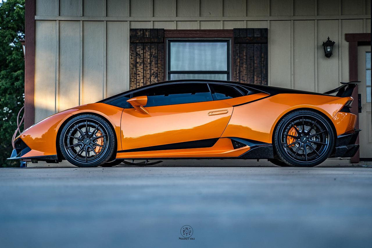 1016 INDUSTRIES LAMBORGHINI HURACAN LP610 Carbon Fibre Side Skirts