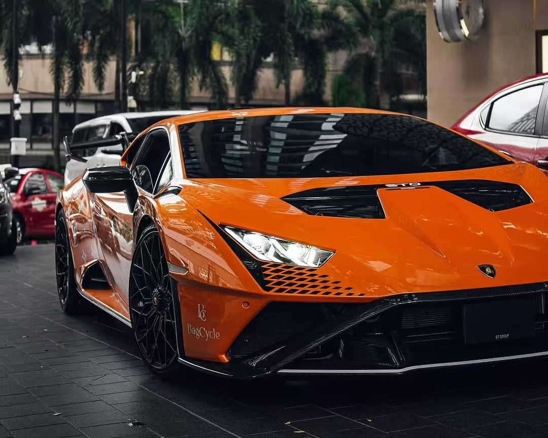 KP Lamborghini Huracan Pre Preg Carbon Fibre STO Conversion