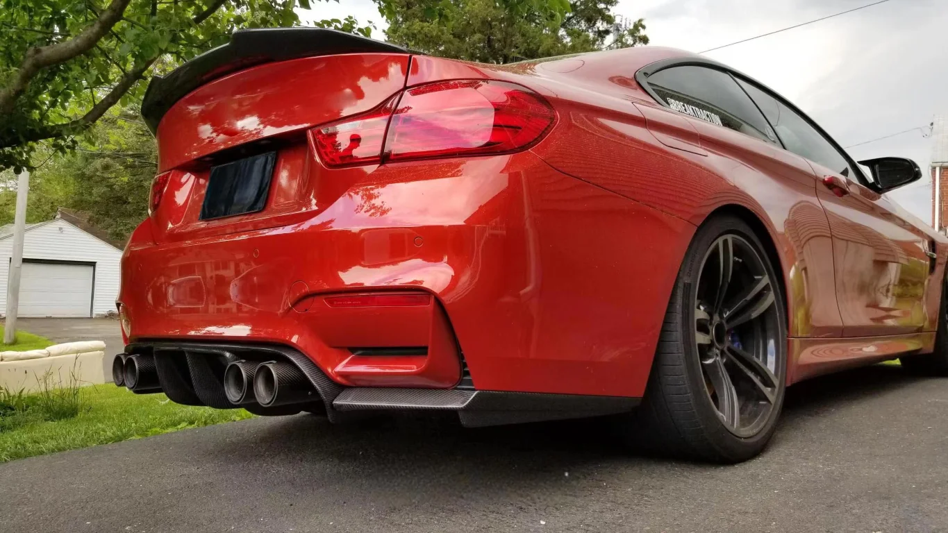 BMW M3/M4 F80/F82 KP-V Style Rear Diffuser