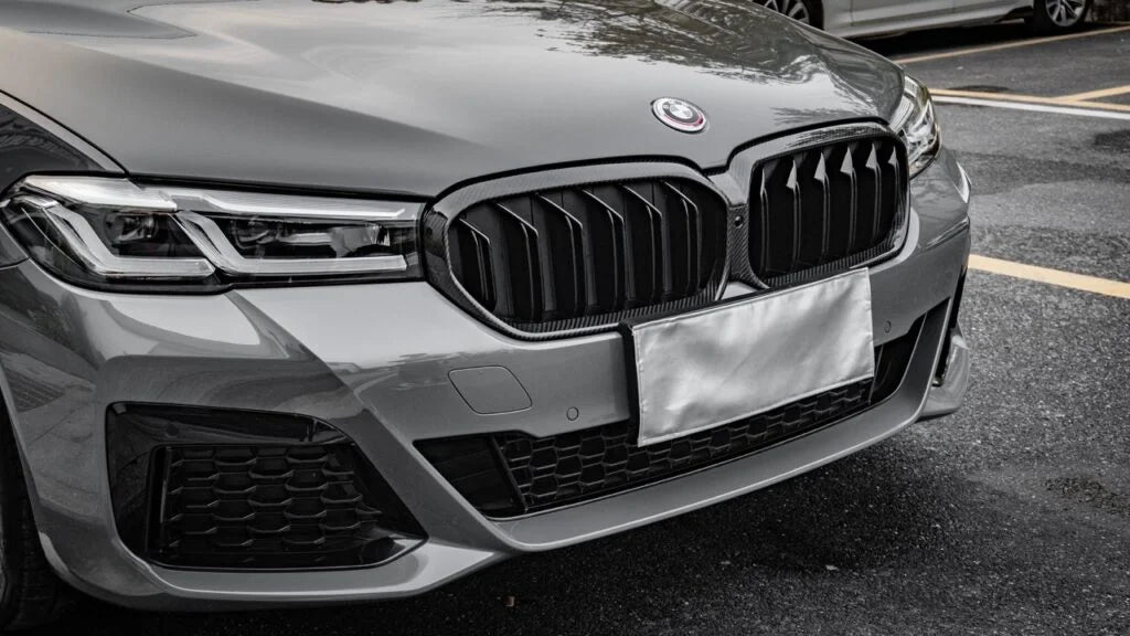 BMW M5 F90 KP Front Kidney Grille