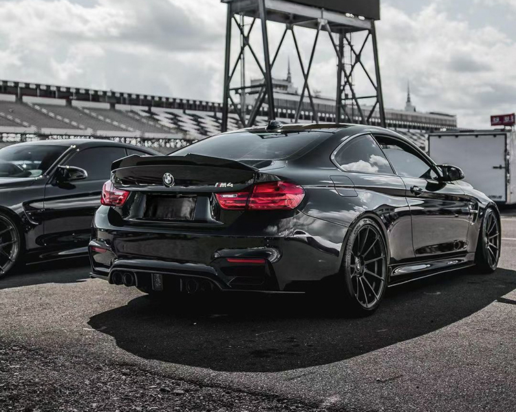 KP BMW M4 F82 Pre Preg Carbon Fibre PSM Style Boot Spoiler