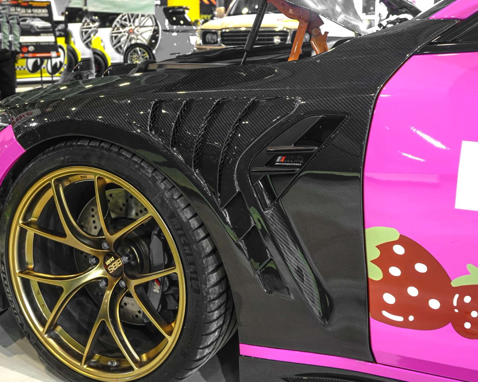 KP BMW M3/M4 PRE PREG DRY CARBON FIBRE V3 FENDERS (G80/G81/G82/G83)