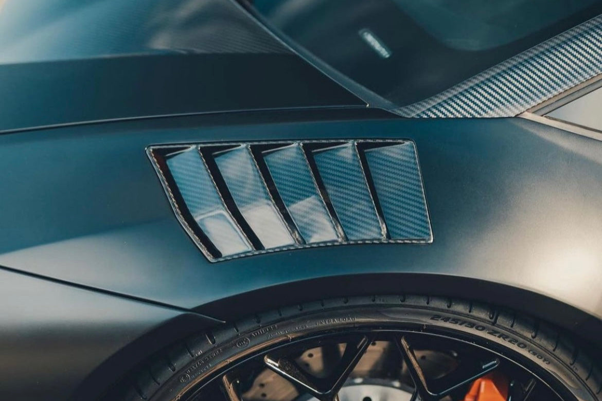 1016 INDUSTRIES LAMBORGHINI HURACAN LP610 V2 Carbon Fibre Fender Set