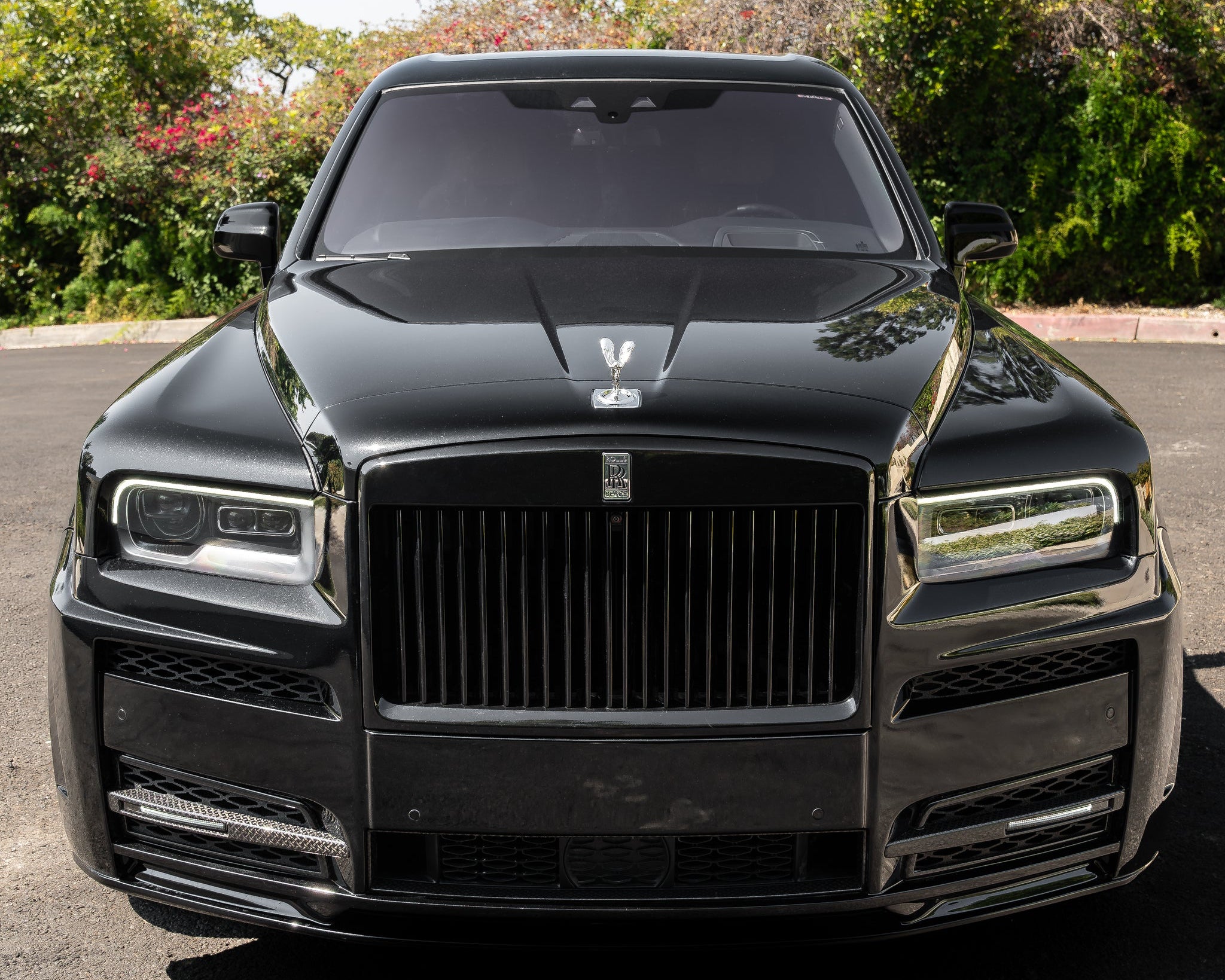 1016 INDUSTRIES ROLLS ROYCE CULLINAN V3 BLACK BADGE Carbon fibre bodykit