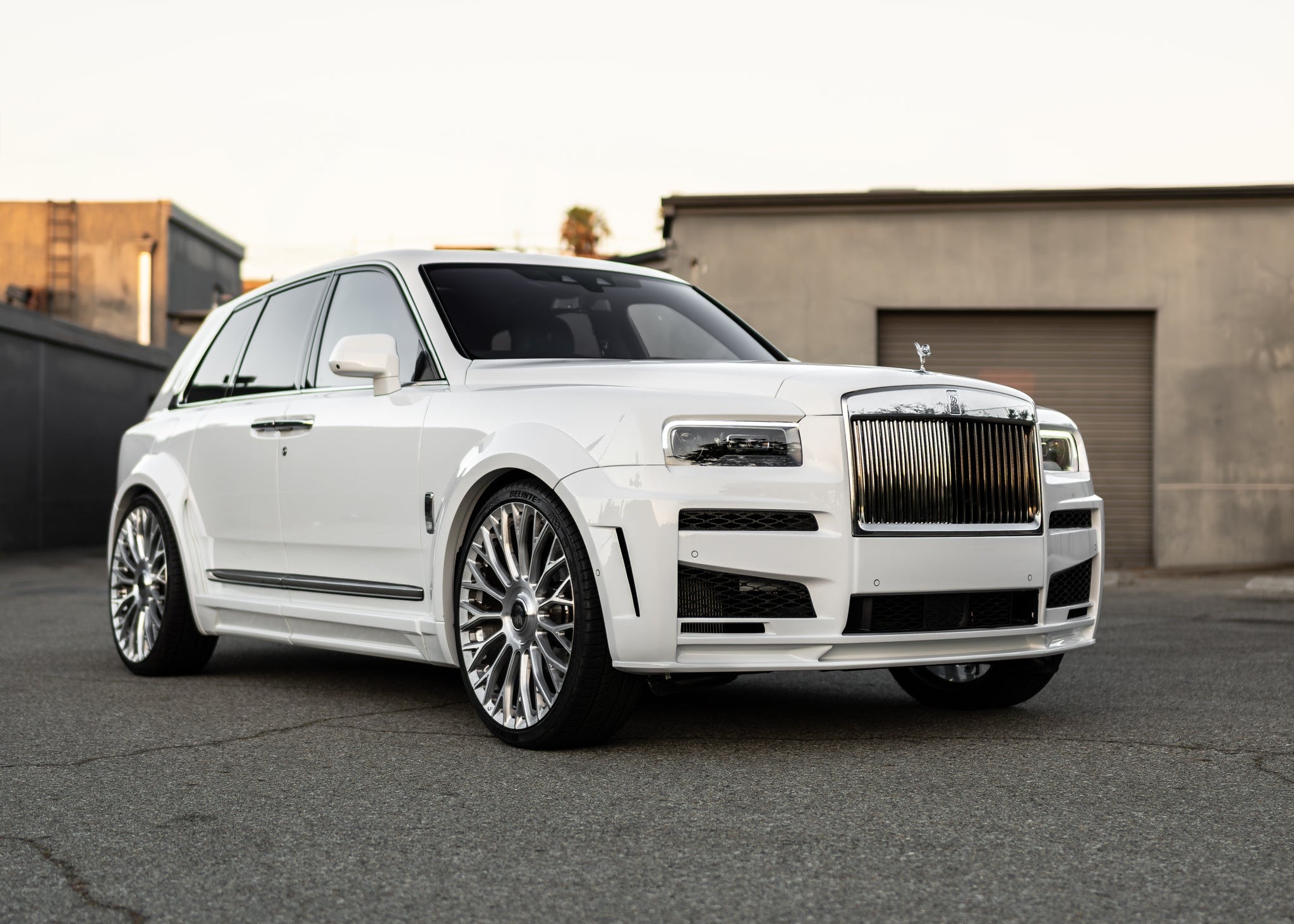 1016 Industries Rolls Royce Cullinan V3 Carbon Fibre Bodykit