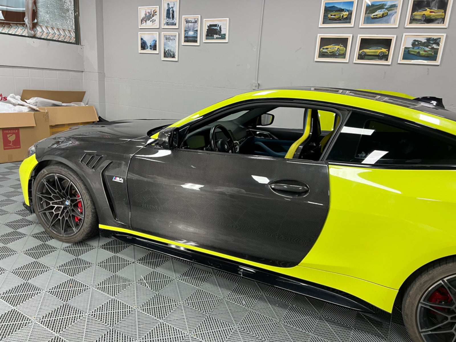 KP BMW M4 G82/83/G22/G23 PRE PREG DRY CARBON FIBRE DOORS